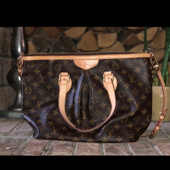Authentic LV Monogram Palermo  Tote with Shoulder Strap - Picture 4 of 17